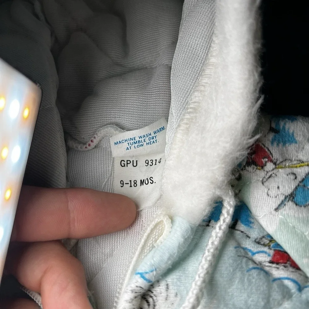 Snoopy Baby Body Suit 9-18 Months Talon Zip Vintage 60's Bodysuit USA Peanuts